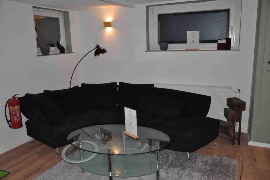 Stadtnaher Heller Souterrain Apartamento Oldemburgo Exterior foto